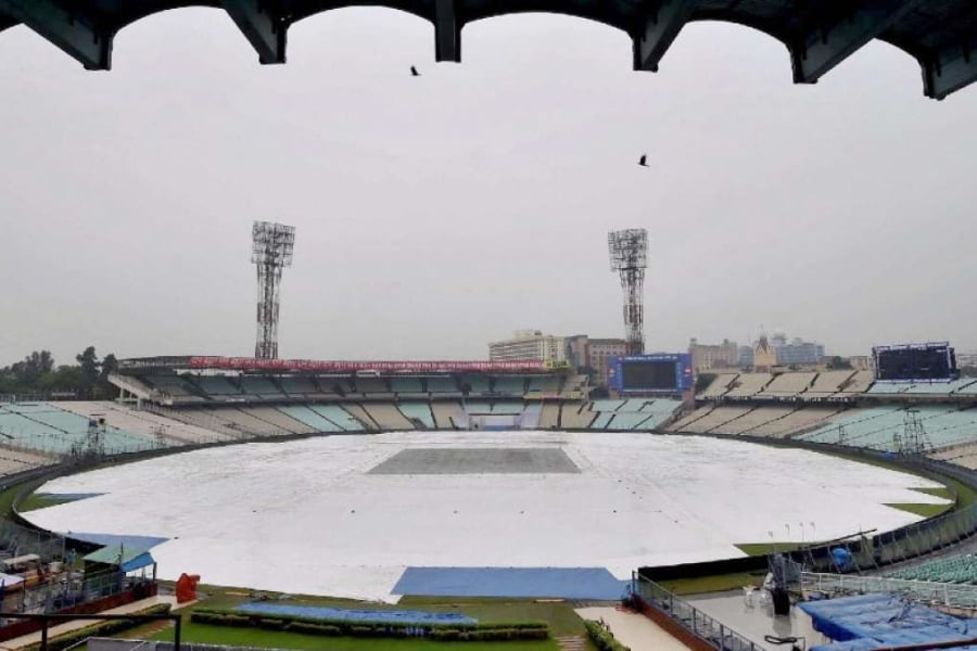 Kolkata Knight Riders and Mumbai Indians practice in Eden is cancelled due to heavy rain