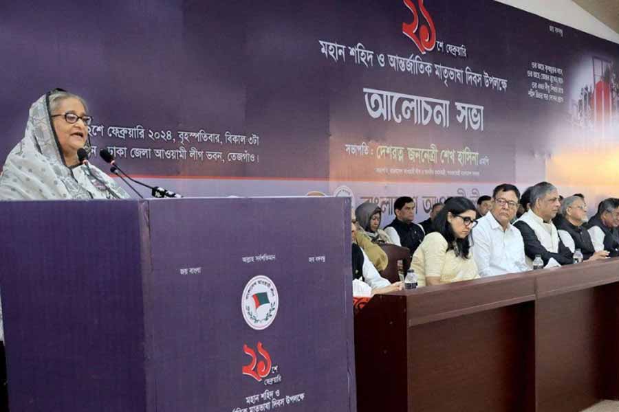 ‘দাম বাড়াচ্ছে মজুতদারই, গণধোলাই দিন’, দাওয়াই হাসিনার