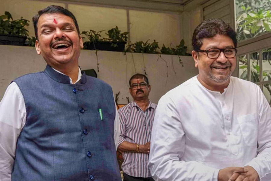 Raj Thackeray's party may join hands with BJP soon। Sangbad Pratidin