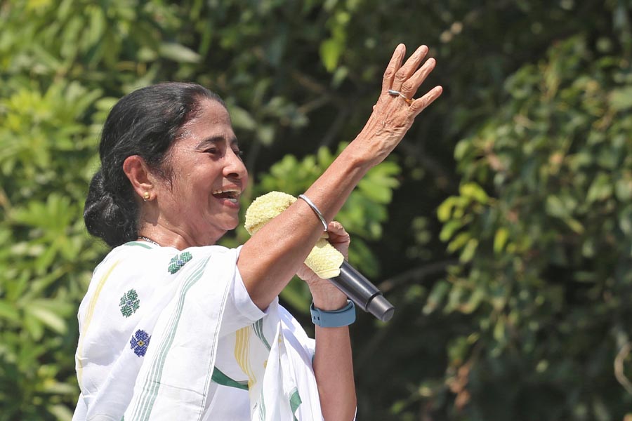 ঝাড়গ্রামের পর মেদিনীপুর সফরে যাবেন মুখ্যমন্ত্রী, আগামী মাসেই দলীয় সমাবেশ