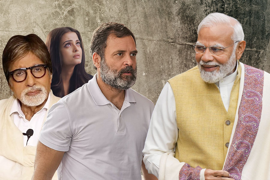 Rahul Gandhi named Amitabh Bachchan, Aishwarya in attack at PM Modi | Sangbad Pratidin