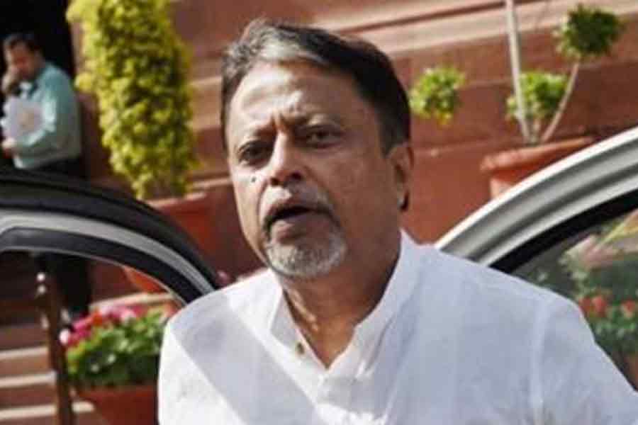 TMC Leader Mukul Roy Summoned By ED in Alchemist Case