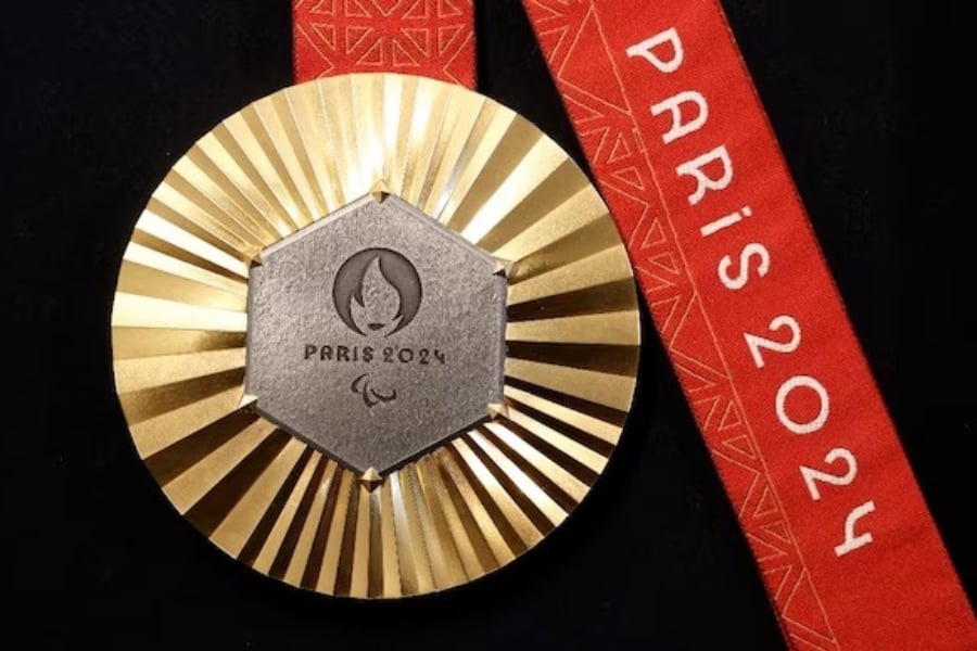 Paris Olympics 2024: Big update, Eiffel Tower metal in Paris Olympics and Paris Paralympics medals। Sangbad Pratidin