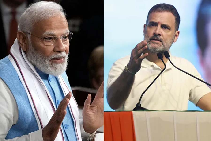 'PM Modi isn't OBC by birth', claims Rahul Gandhi। Sangbad Pratidin