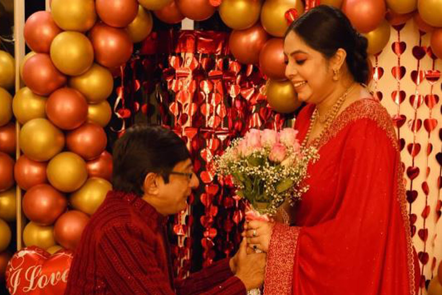 ‘তুমিই আমার ভালোবাসা মিস্টার মল্লিক’, কাঞ্চনকে নিয়ে আদুরে পোস্ট নতুন বউ শ্রীময়ীর