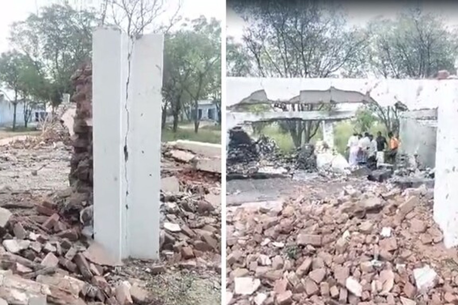 9 killed in firecracker blast in Tamil Nadu | Sangbad Pratidin