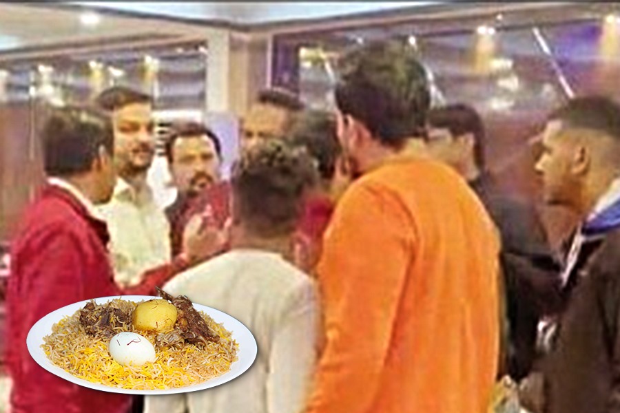 Brawl over biriyani and jeera rice in Asansol restaurant goes violent | Sangbad Pratidin