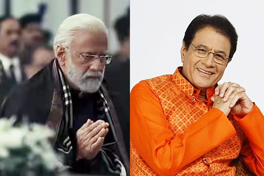 Ram Arun Govil surprises fans as PM Narendra Modi in Article 370 | Sangbad Pratidin