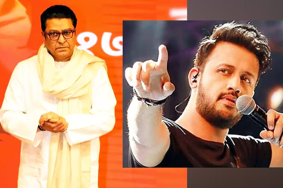 Raj Thackeray’s MNS opposes Pak singer Atif Aslam’s comeback to Bollywood | Sangbad Pratidin