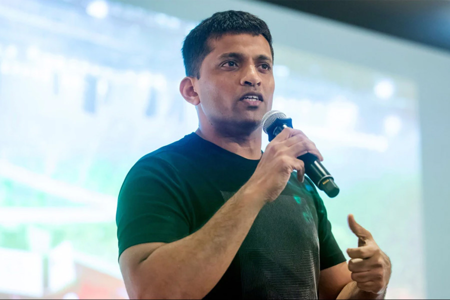 ‘সব প্রহসন, আমিই সিইও’, পদ হারানোর গুঞ্জনের মধ্যেই দাবি বাইজুসের প্রতিষ্ঠাতার