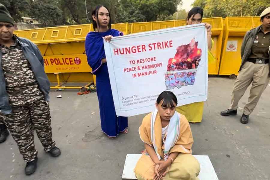 Manipur Violence: Transgender activist from Manipur on hunger strike in Delhi। Sangbad Pratidin