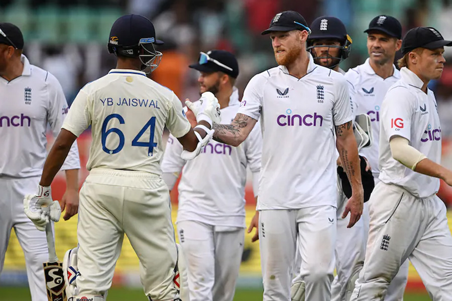 England to leave India amidst test series after losing second test | Sangbad Pratidin