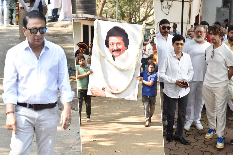গান স্যালুটে পঙ্কজ উদাসকে বিদায়, শিল্পীকে শ্রদ্ধা জানালেন সোনু নিগম, সুনীল গাভাসকররা