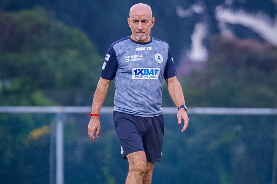 Antonio Habas will not sit in the dug out of Mohun Bagan against Bengaluru