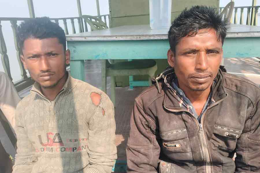 2 poachers of Bangladesh arrested from Sunderban