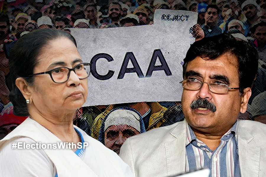 Abhijit Gangopadhyay slams Mamata Banerjee over CAA issue