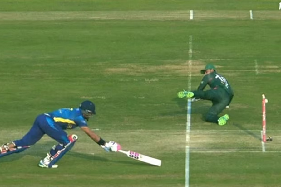 Litton Das inflicted a stunning no-look run-out