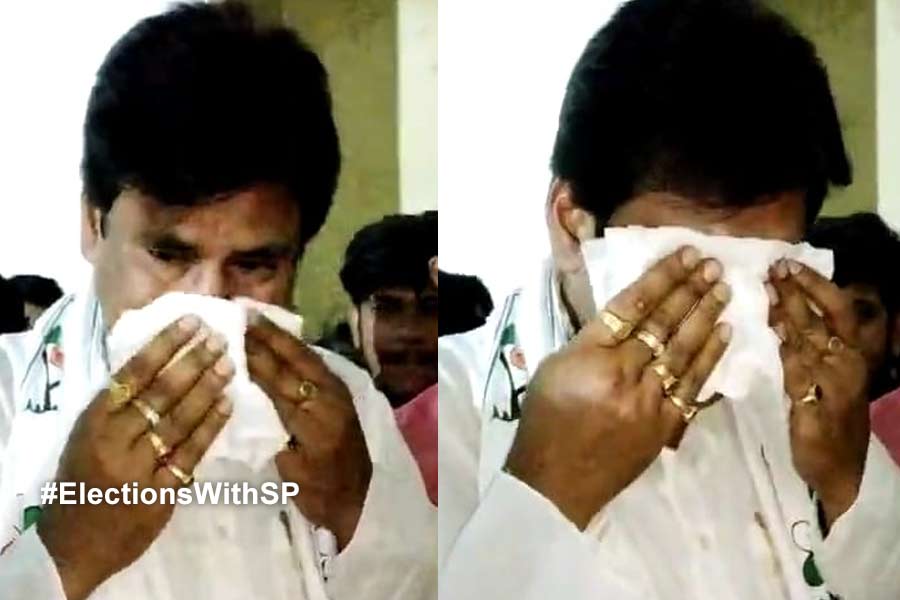 Lok Sabha Election 2024: TMC candidate of Bongaon Biswajit Das breaks into tears at his last programme as MLA