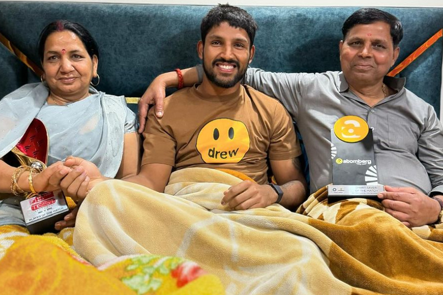 IND vs ENG: Dhruv Jurel shares Ranchi Test Player of the Match award with parents