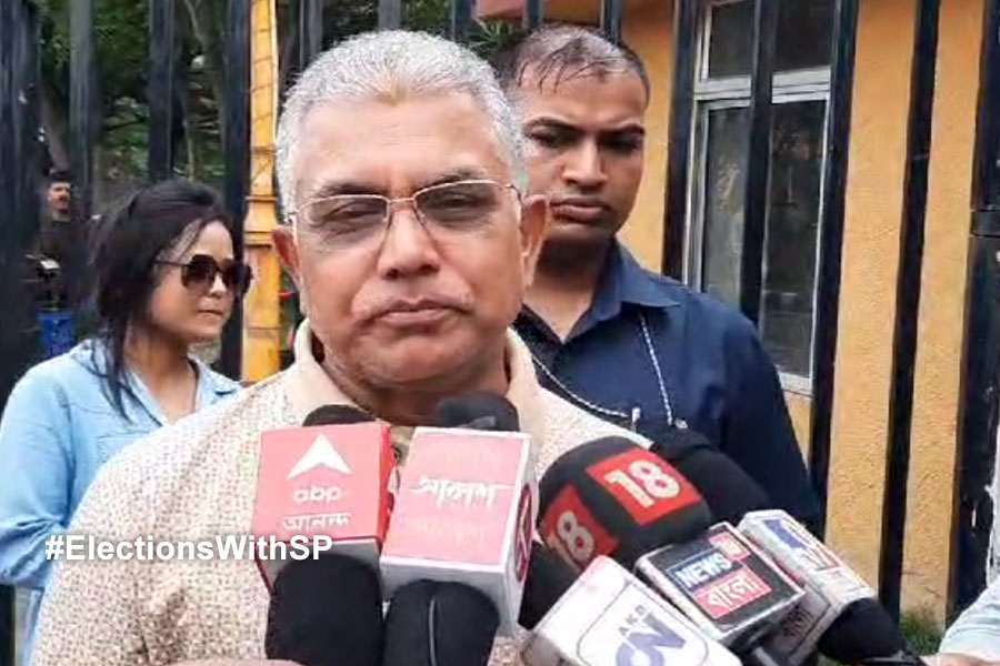 2024 Lok Sabha Electio: Dilip Ghosh made controversial remark on election commission