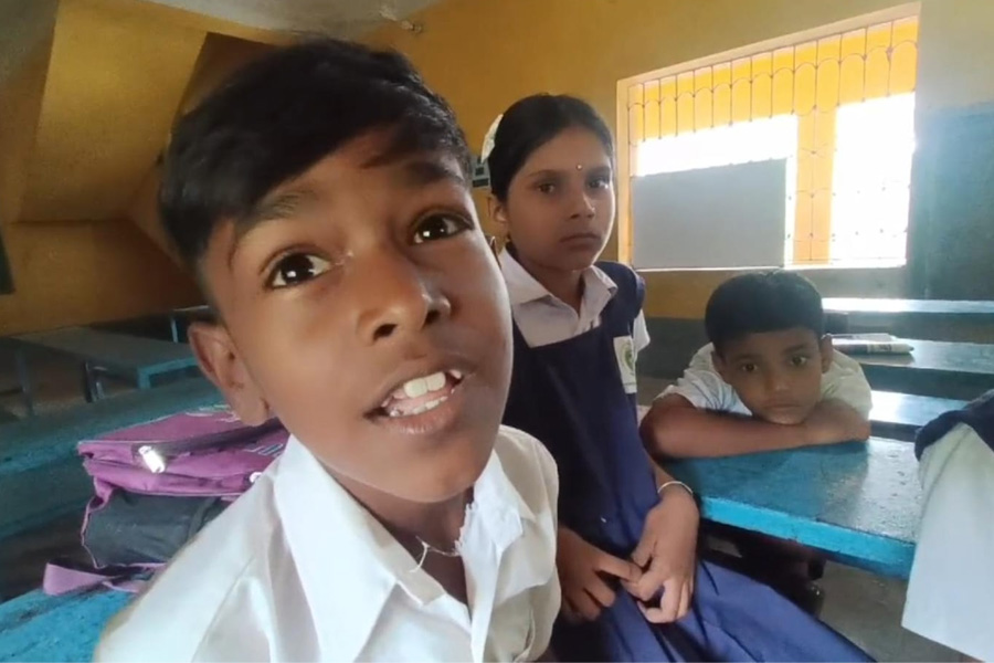 A Student of Labhpur Primary School wants to be stupid