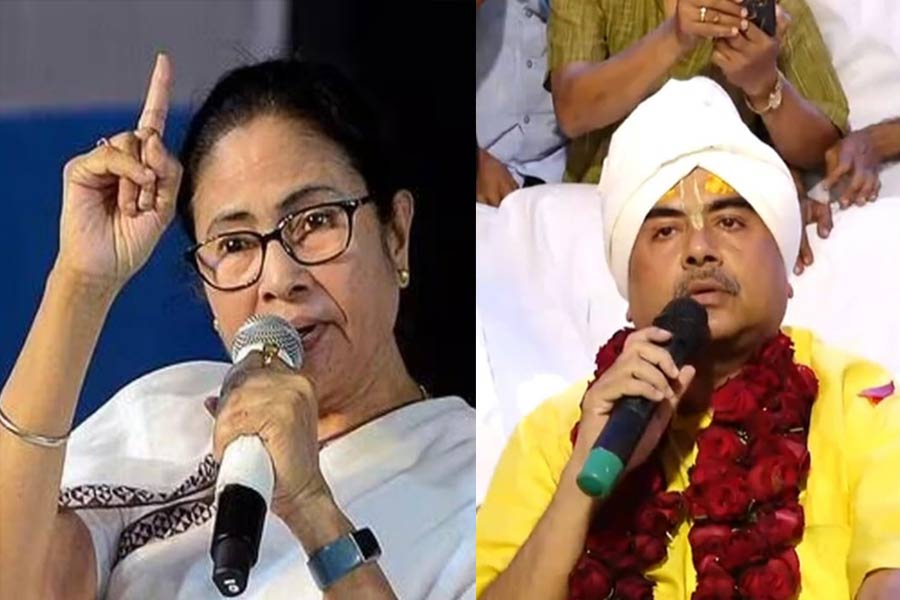 ‘সাধুগিরি বের করবই’, তমলুকে দাঁড়িয়ে নাম না করে শুভেন্দুকে চ্যালেঞ্জ মমতার