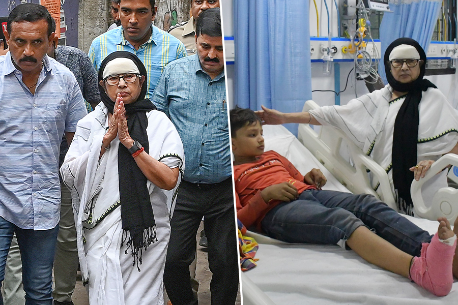 CM Mamata Banerjee visits accident site in Gardenrich with physical illness