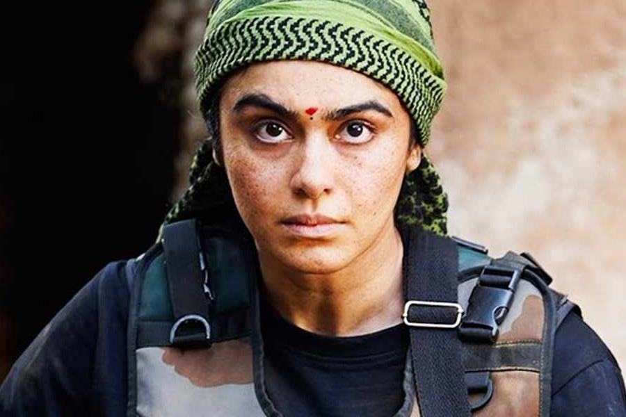 ‘দ্য কেরালা স্টোরি’র ছকেই তৈরি ‘বাস্তার’, ‘প্রোপাগান্ডা’ ছবিতেই হাত পাকাচ্ছেন পরিচালক সুদীপ্ত?