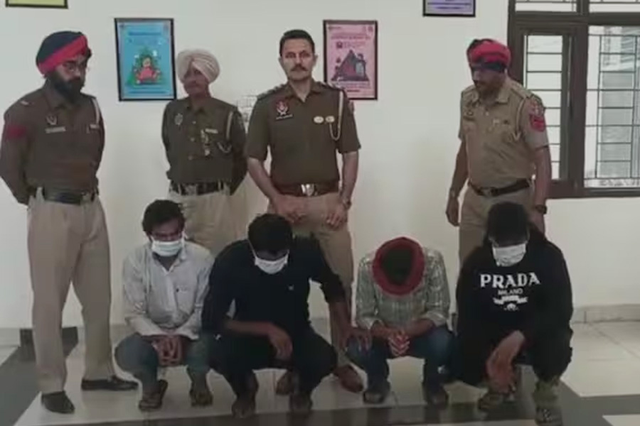 ধাবায় বিল মেটানো নিয়ে বচসা, মেজর-সহ ১৭ সেনাকর্মীকে বেধড়ক মার পাঞ্জাবে!
