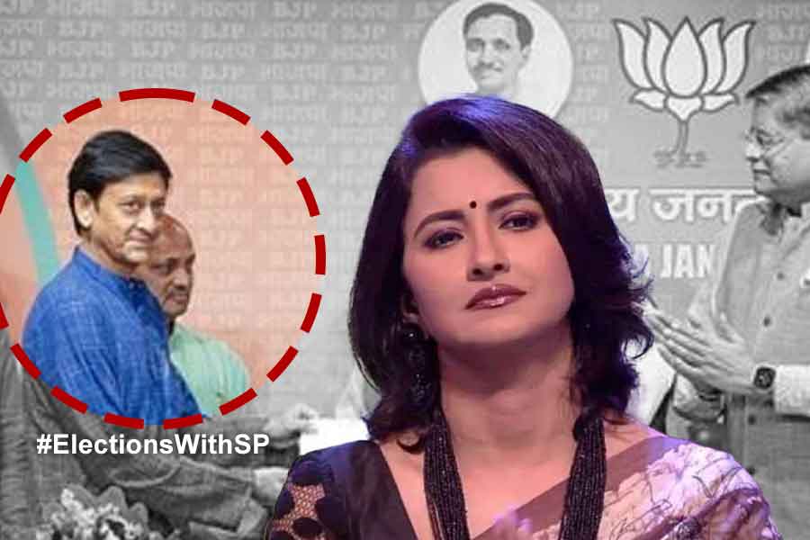 বিজেপিতে রচনার প্রাক্তন স্বামী, দিল্লির সদর দপ্তরে আনুষ্ঠানিক যোগদান