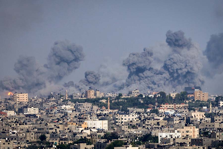 11 killed as Israel bombs Rafah overnight