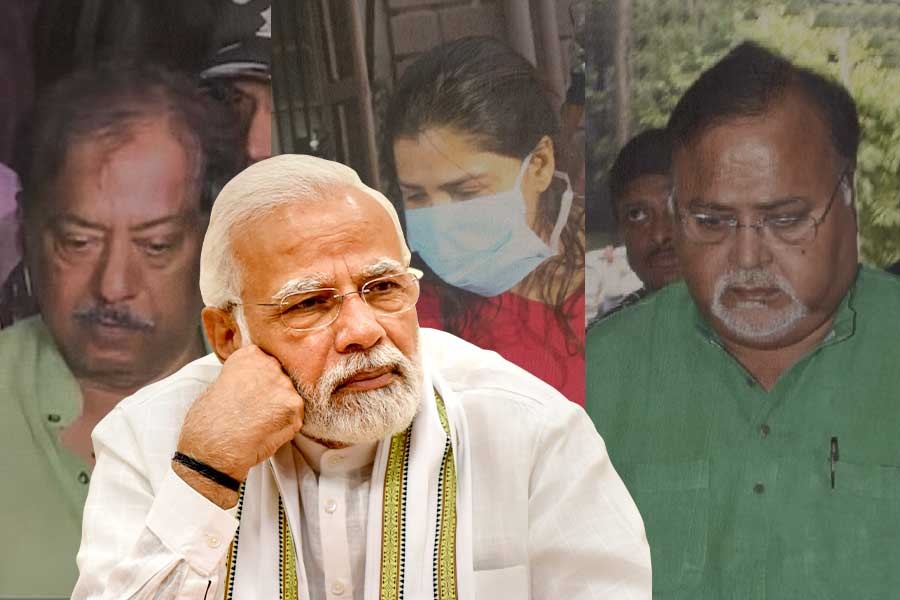 PM Modi slams TMC on corruption | Sangbad Pratidin