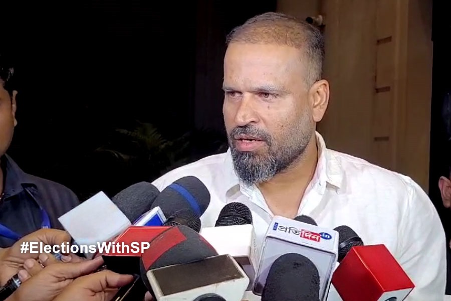 কলকাতায় এলেন প্রাক্তন ক্রিকেটার বহরমপুরে তৃণমূলের প্রার্থী ইউসুফ পাঠান