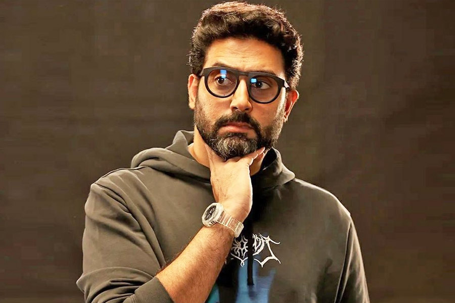 Abhishek Bachchan plays Single father in Remo D'souza's Be Happy