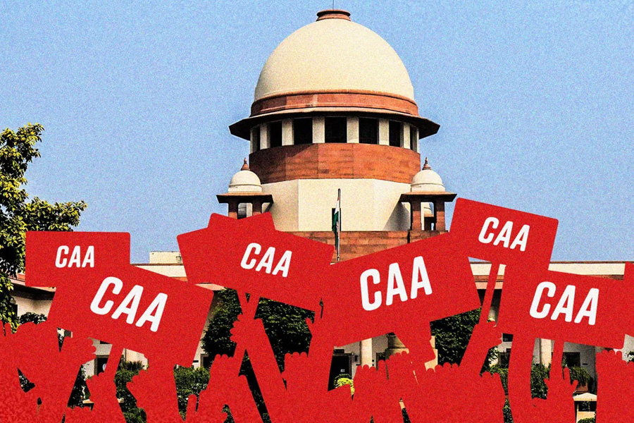 Supreme Court asks govt to respond on CAA