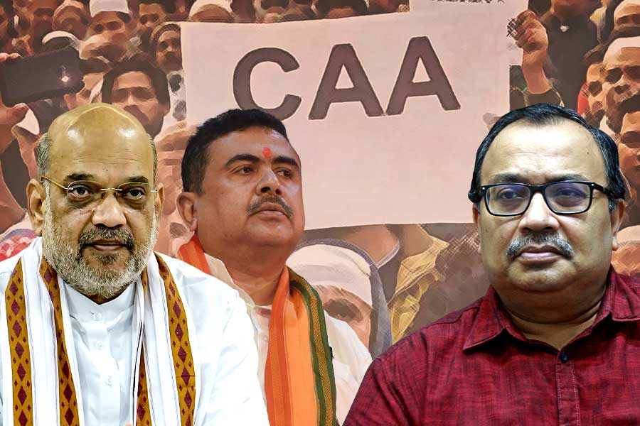 Kunal Ghosh slams Suvendu Adhikari and Amit shah over CAA issue