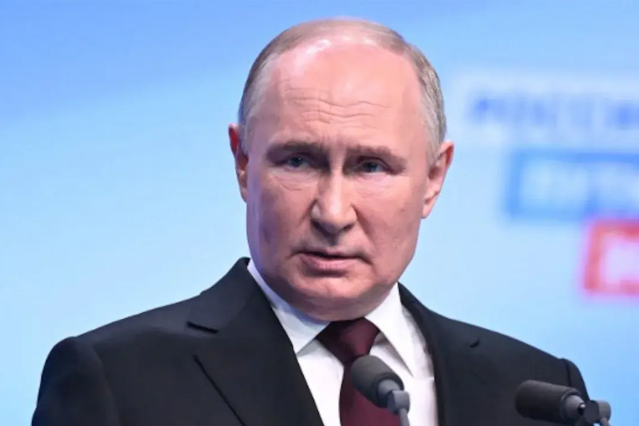 Vladimir Putin ready for Ukraine ceasefire on current frontlines, says report