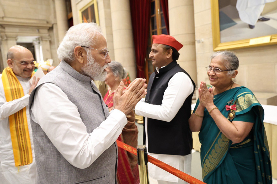 সুধা মূর্তিকে রাজ্যসভায় মনোনয়ন দিল কেন্দ্র, নারী দিবসে নারীশক্তির জয়গান গাইলেন মোদি