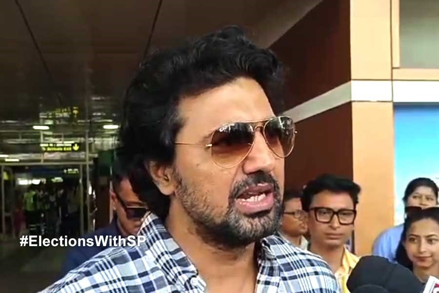 দেবকে দেখতেই ‘জয় শ্রীরাম’ স্লোগান, মোক্ষম জবাব তৃণমূল প্রার্থীর
