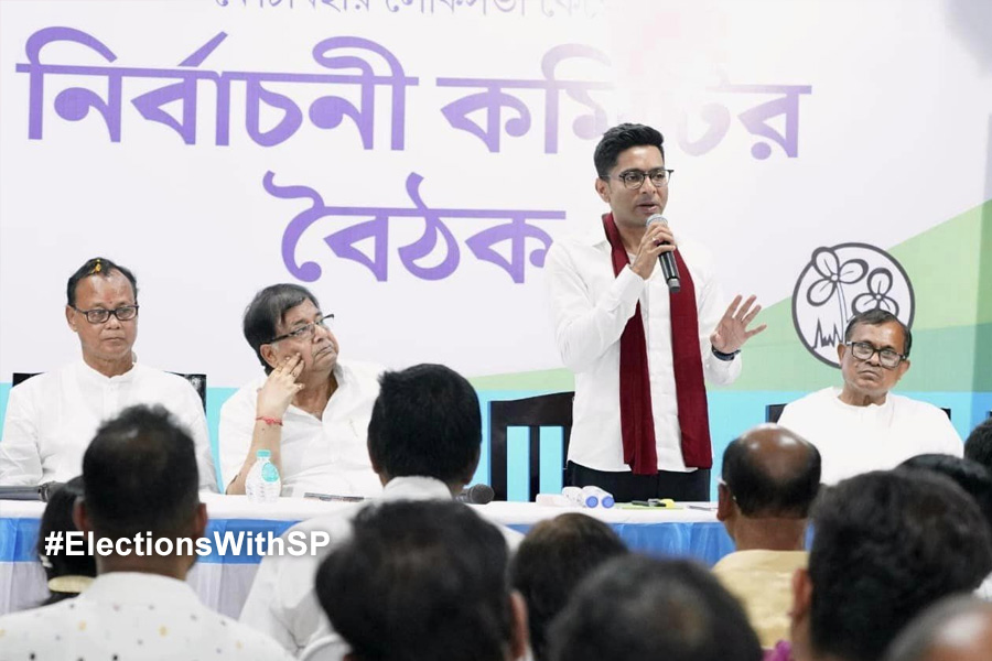 ‘গোলমাল হলে ভোটের পর পদক্ষেপ’, কোচবিহারে কর্মীদের হুঁশিয়ারি অভিষেকের, বার্তা উদয়নকেও