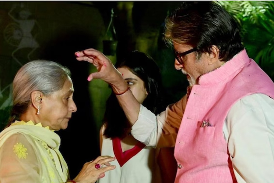 Jaya Bachchan calls husband Amitabh 'her best friend'