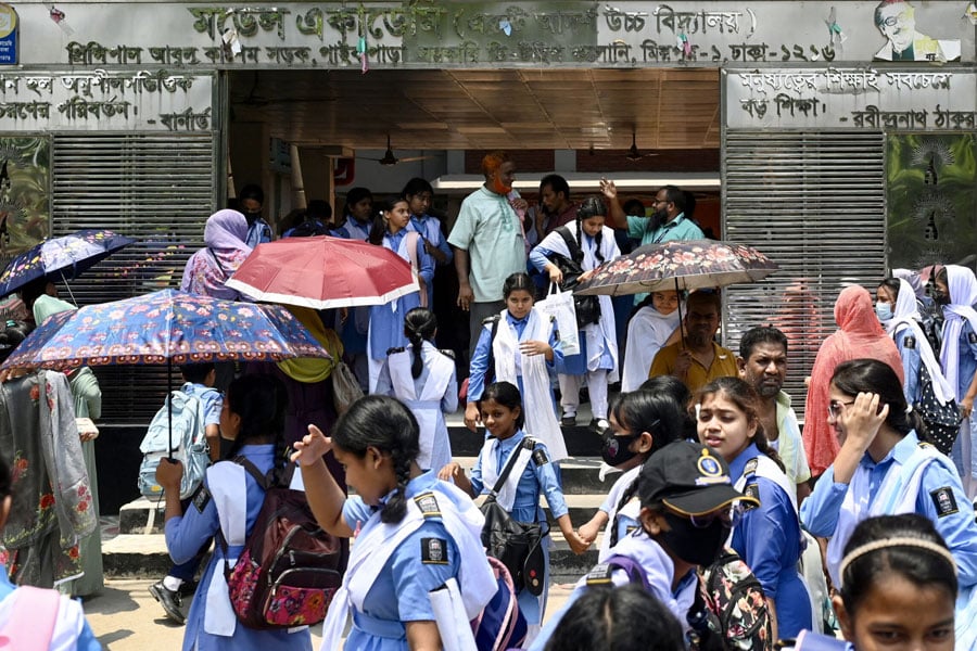 In Bangladesh schools open after 10 days holidays due to hot summer, what Education Minister says