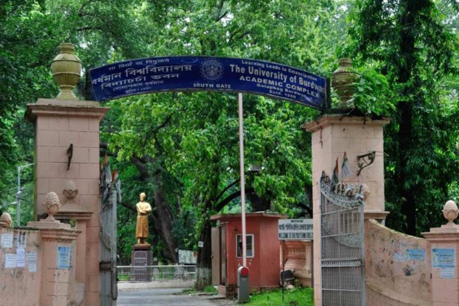 Governor-state conflict reflects in Burdwan University