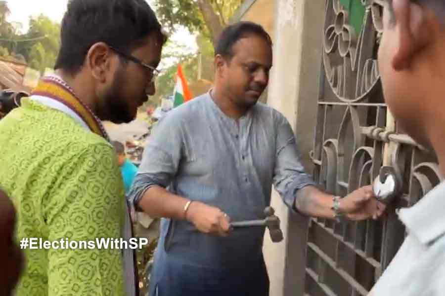 Debangshu Bhattacharya reopens TMC office, shut down by BJP