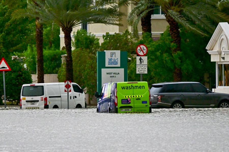Flooding, heavy rain halt operations at Dubai International Airport