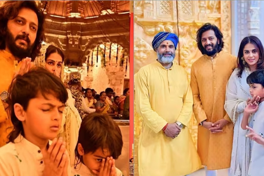 দুই ছেলেকে সঙ্গে নিয়ে রামলালা দর্শনে রীতেশ-জেনেলিয়া, রামমন্দির নিয়ে কী লিখলেন দম্পতি?