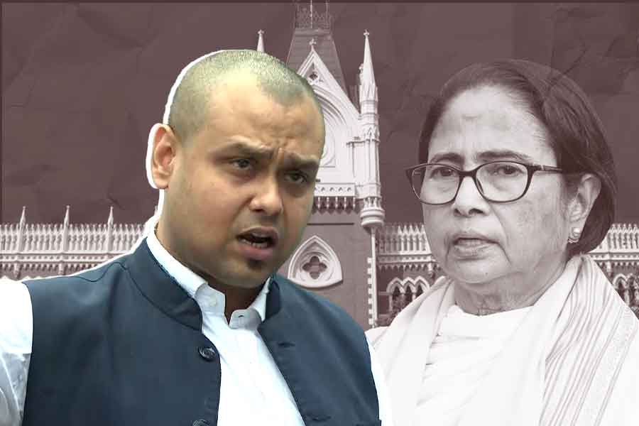Koustav Bagchi write latter to Calcutta High Court CJI against Mamata Banerjee