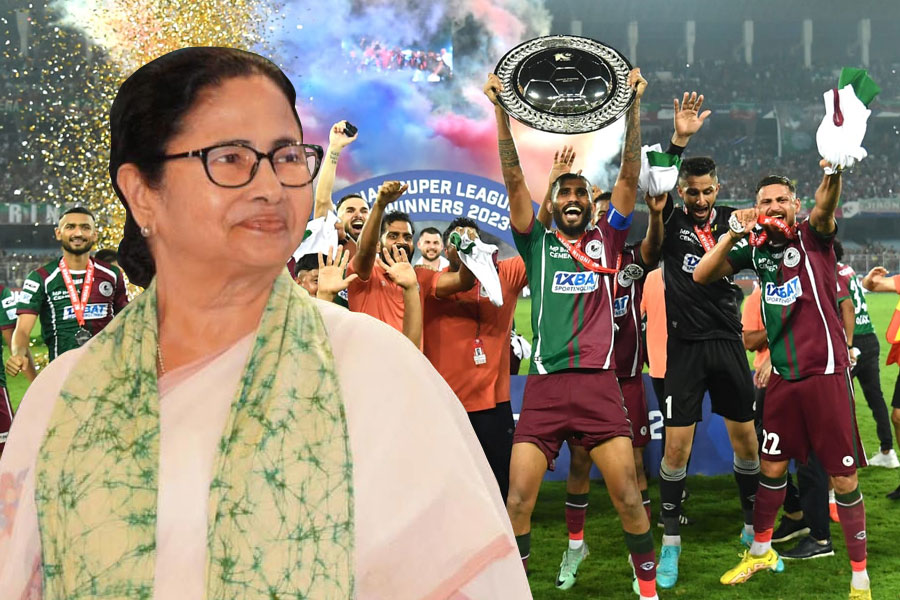 Mamata Banerjee congratulates Mohun Bagan