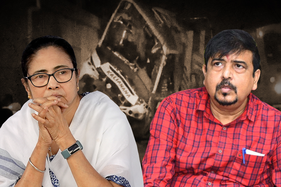 দুর্ঘটনাগ্রস্ত পর্যটকদের উদ্ধারে তৎপর রাজ্য, সুজিত বসুকে ওড়িশায় পাঠালেন মমতা