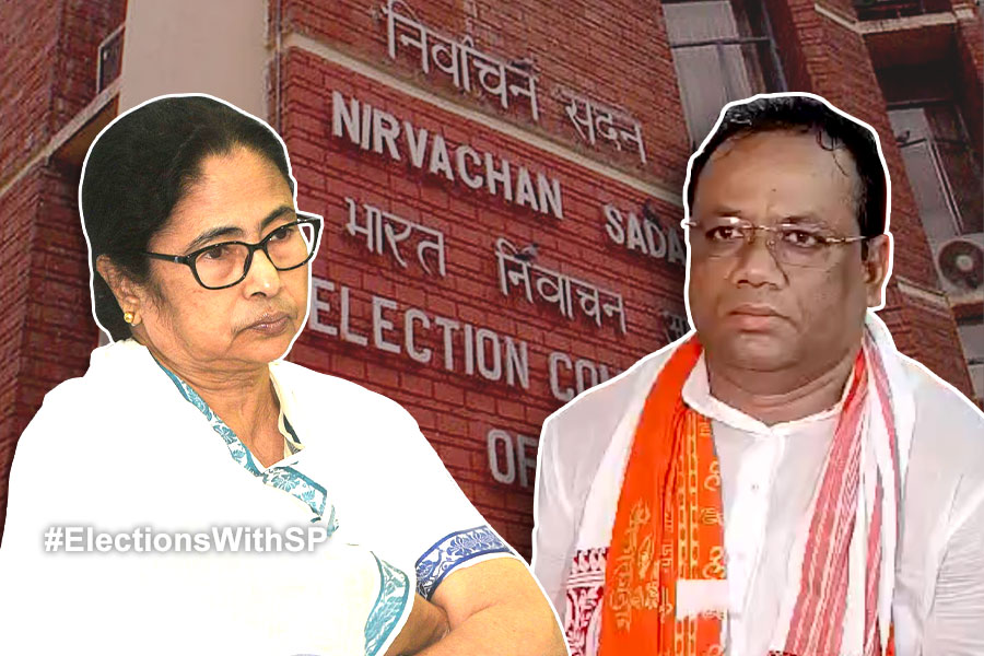 Lok Sabha Election 2024: TMC complains against Barasat BJP candidate for abusive language